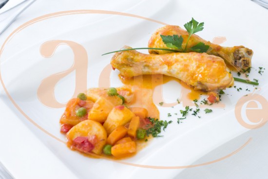 Polo guisado con patacas